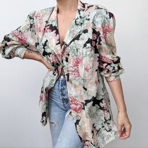 🖤 Vintage Floral Blazer